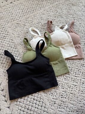 Like new! Ribbed Yoga Tank Bra 4 PK — Black, Olive, Cream, Taup